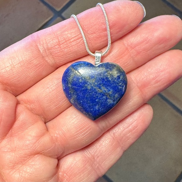 lapis heart pendant with sterling silver chain - Picture 6 of 7